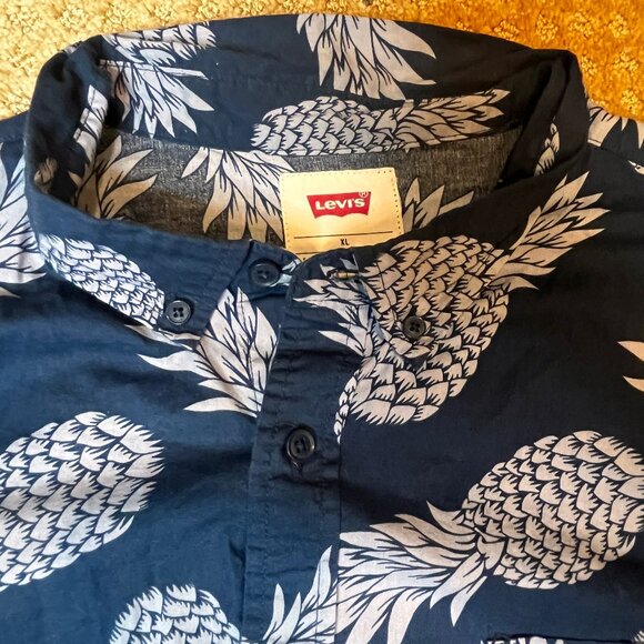 Levis Mens Hawaiian Shirt XL Navy Blue Pineapple All Over Print Short Sleeve Top - Picture 5 of 9